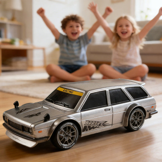 🔥Ideal Christmas gift for hobby‑lovers 🎁1:24 Scale RC Drift Car with LED Lights